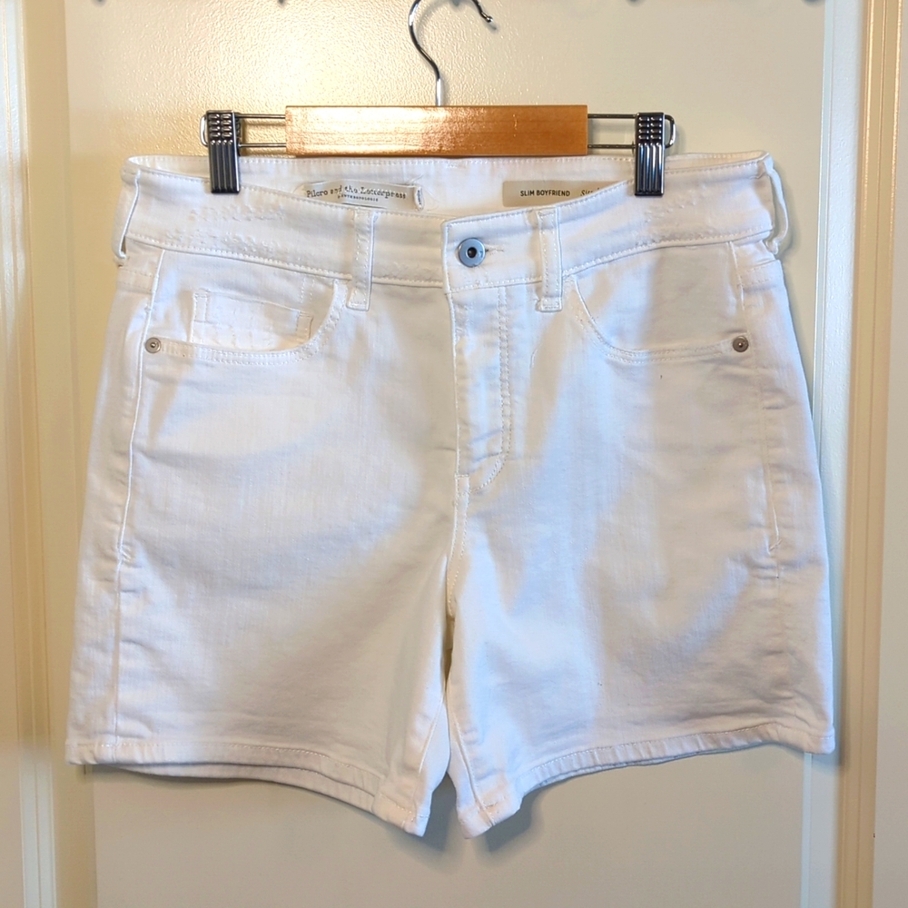 Pilcro and the Letterpress from Anthropologie White Slim Boyfriend Shorts